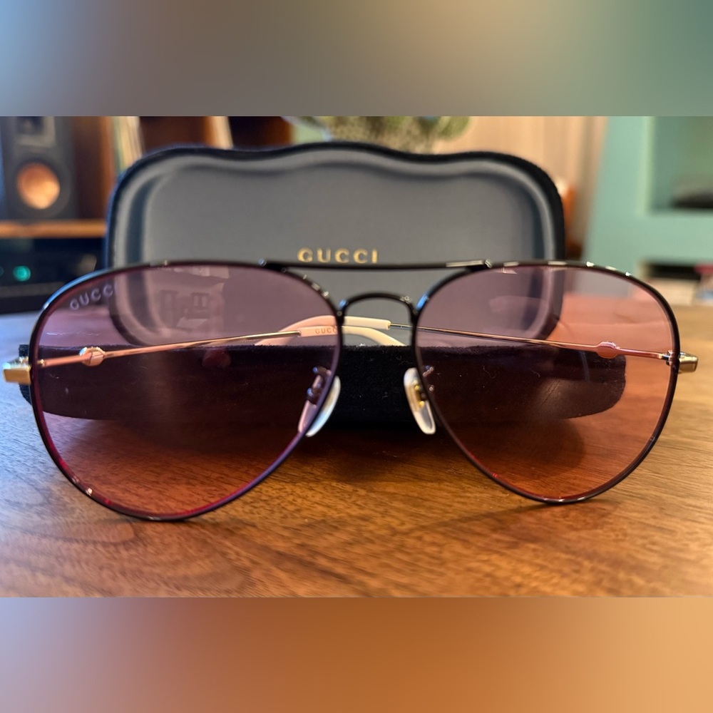 Gucci Aviator Sunglasses with Pink Lenses